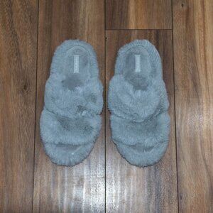fuzzy slippers